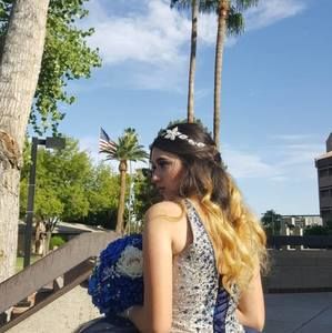 Meet your Posher, Anni